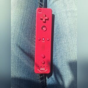 Nintendo Pink Wii Controller W/ MotionPlus NOT TESTED.